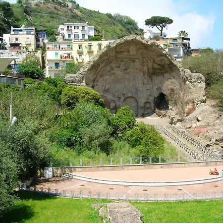 Domus Fortunae 4* Bacoli